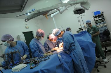 Le bloc opératoire de chirurgie viscérale pédiatrique